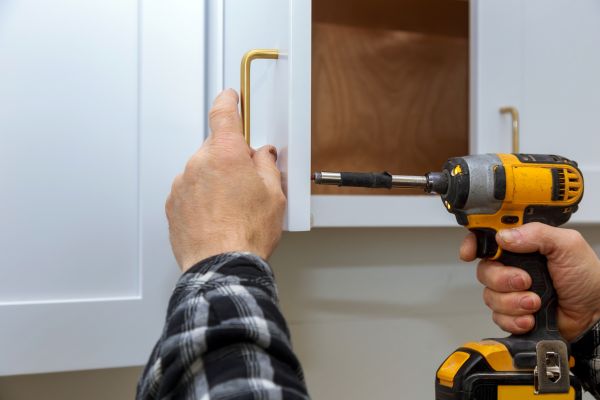 Cabinet Repair in Georgetown